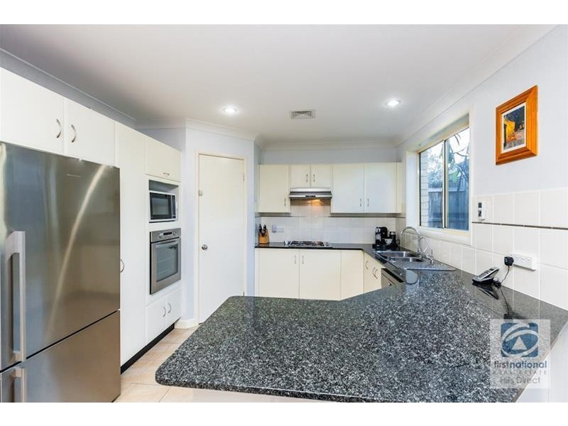 6 Rushden Way, Stanhope Gardens NSW 2768