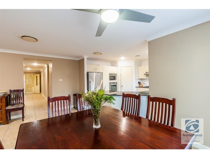 6 Rushden Way, Stanhope Gardens NSW 2768