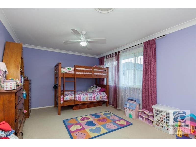 6 Rushden Way, Stanhope Gardens NSW 2768