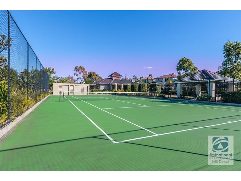6 Rushden Way, Stanhope Gardens NSW 2768