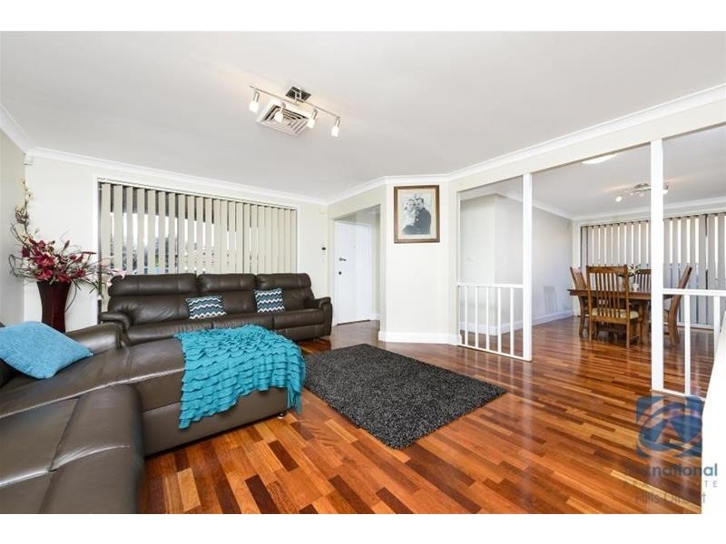 90 Pagoda Crescent, Quakers Hill NSW 2763