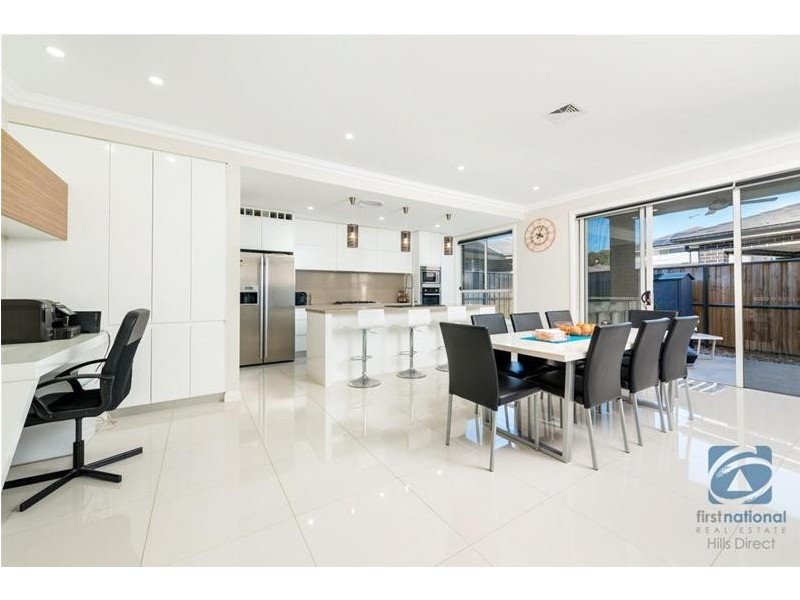 2 Lapstone Street, The Ponds NSW 2769