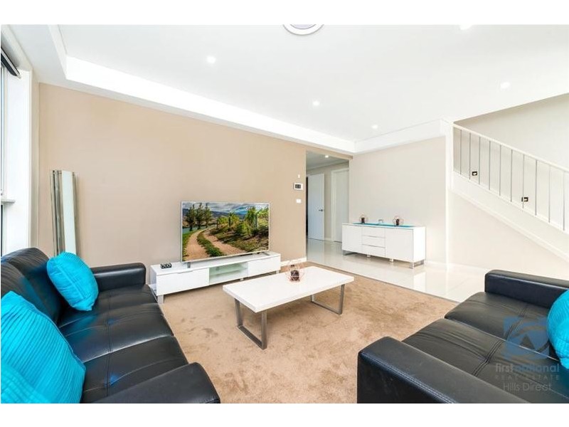 2 Lapstone Street, The Ponds NSW 2769