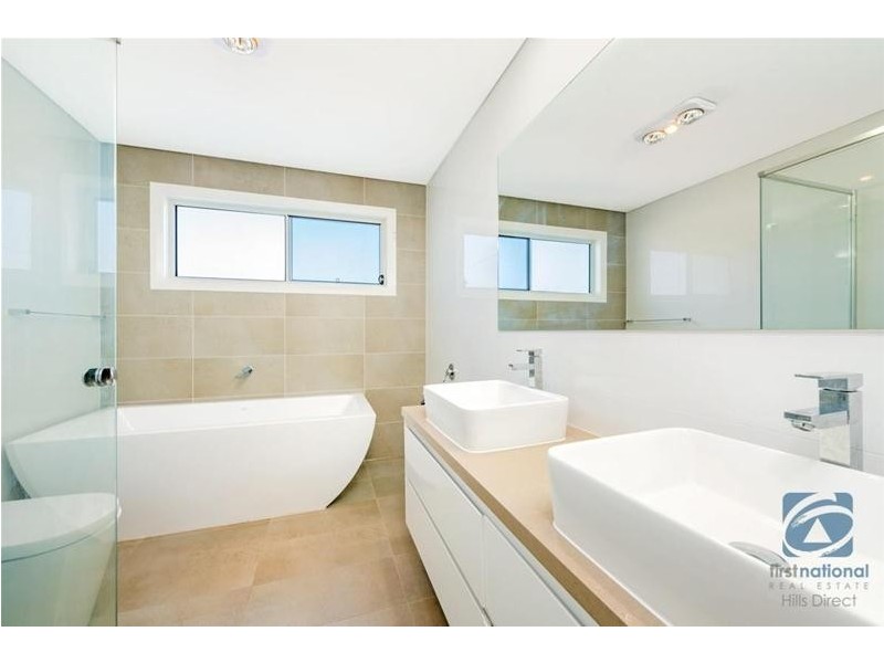 2 Lapstone Street, The Ponds NSW 2769