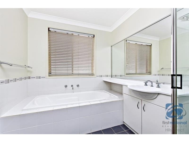 35 Sovereign Avenue, Kellyville Ridge NSW 2155