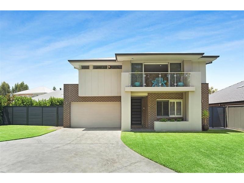 16 Sarazen Place, Colebee NSW 2761