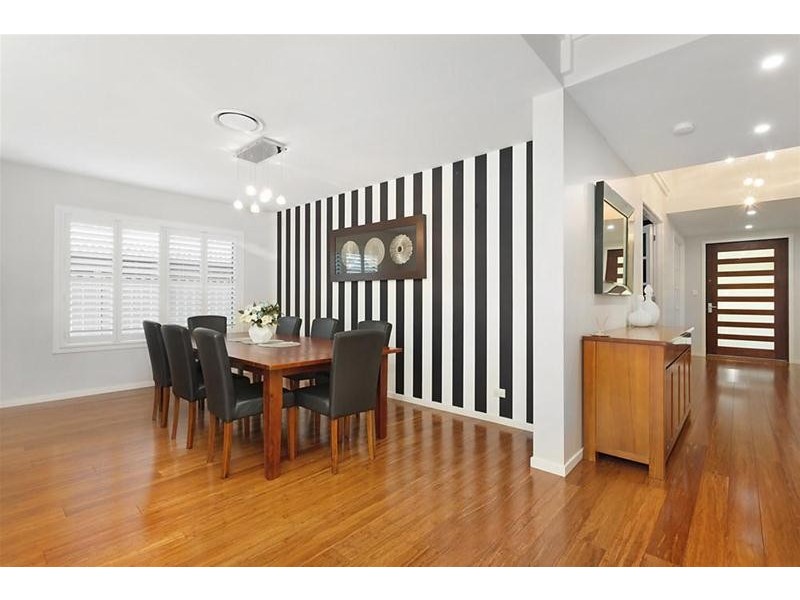 16 Sarazen Place, Colebee NSW 2761