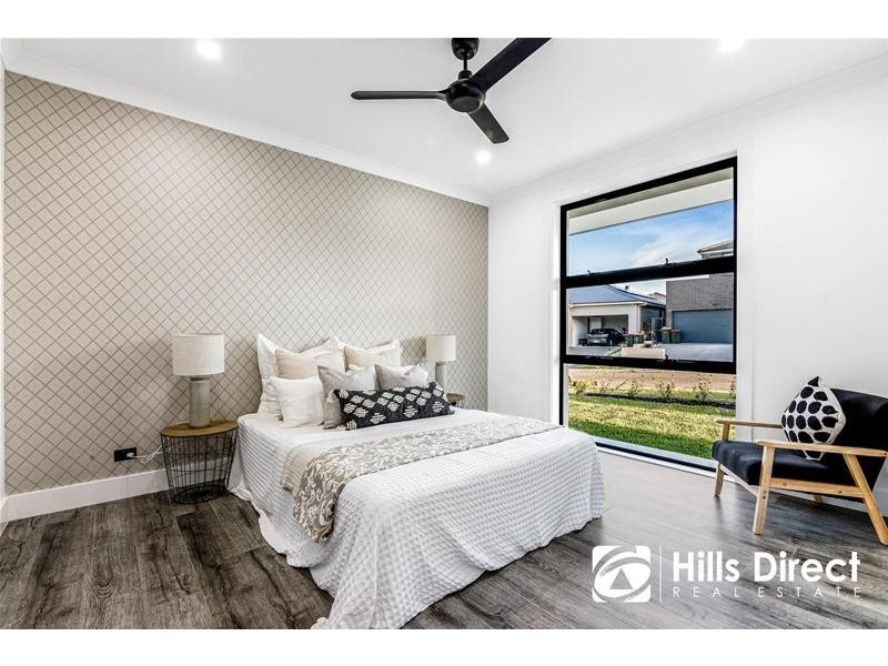 6 Binjie Street, The Ponds NSW 2769