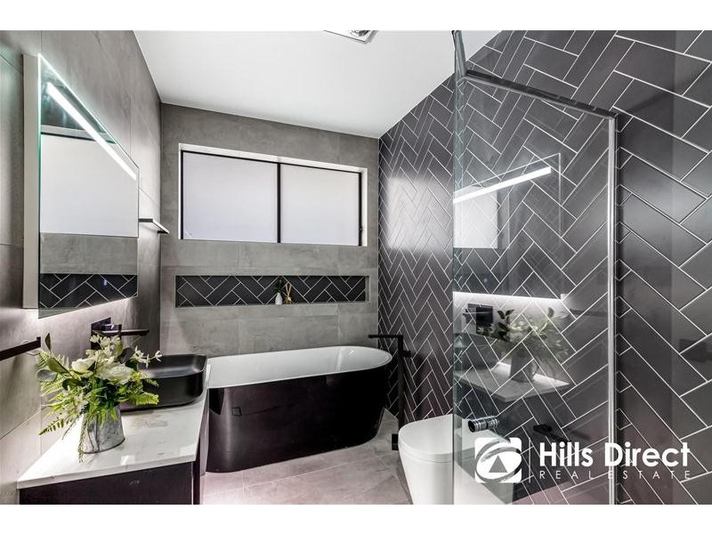 6 Binjie Street, The Ponds NSW 2769