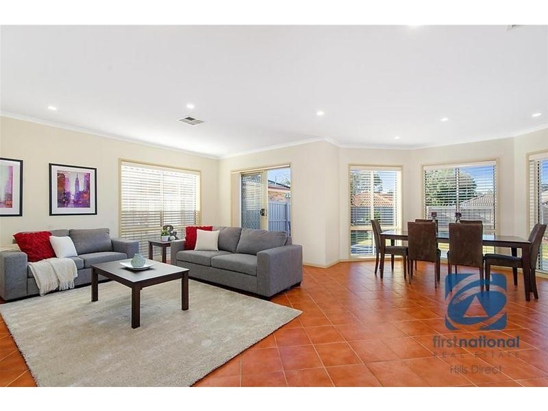 100 Phoenix Avenue, Stanhope Gardens NSW 2768