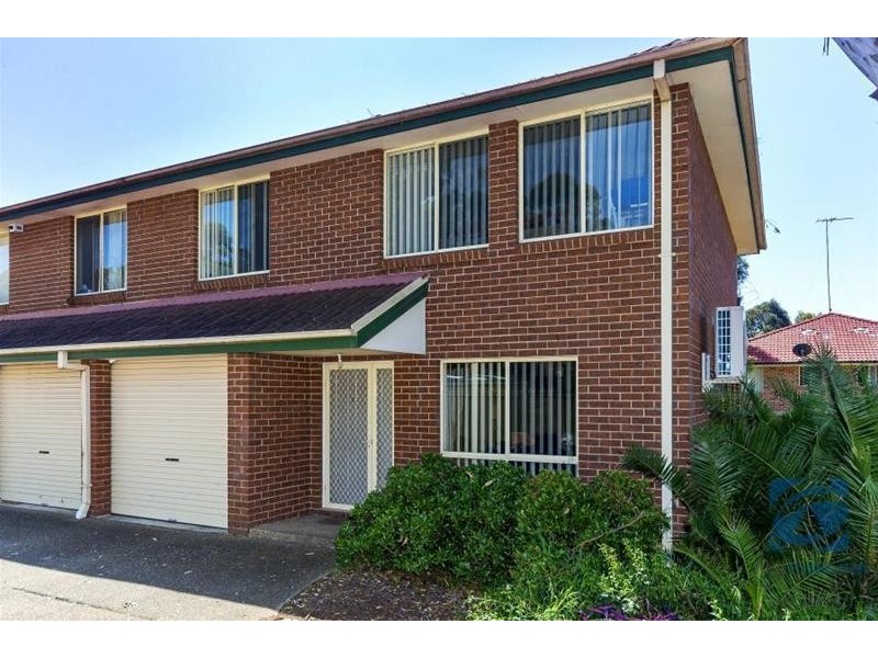 2/22 Hillcrest Road, Quakers Hill NSW 2763