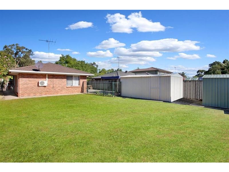 42 Foxwood Avenue, Quakers Hill NSW 2763