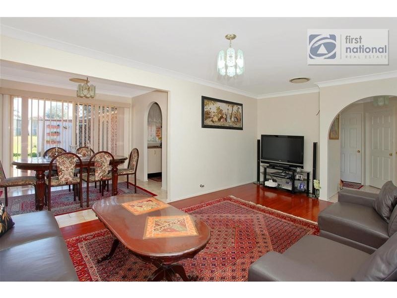 27 Calandra Avenue, Quakers Hill NSW 2763