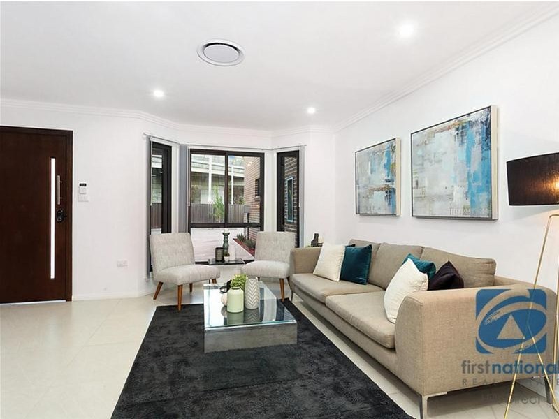 3/192 Railway Road, Quakers Hill NSW 2763