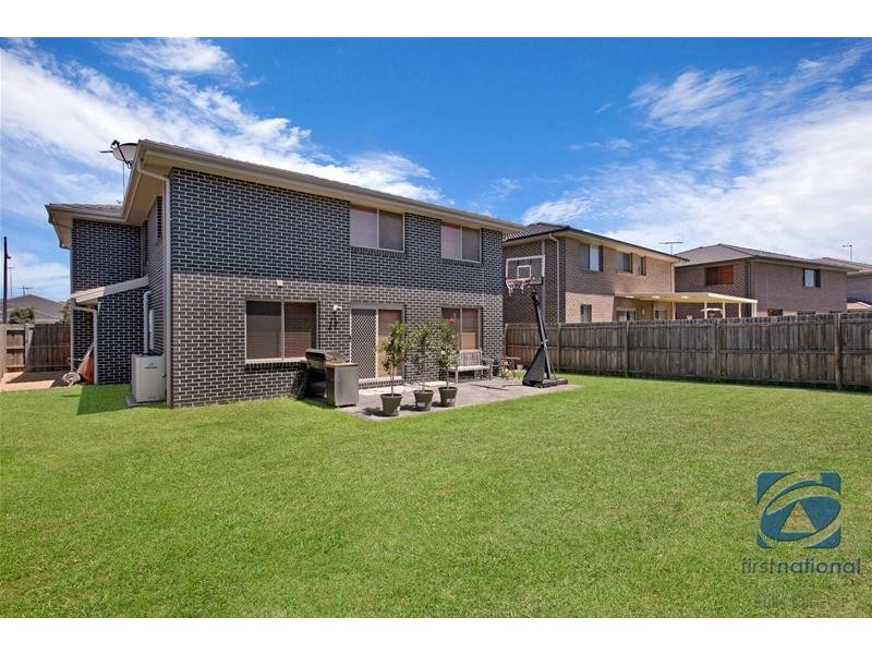 30 Coobowie Drive, The Ponds NSW 2769