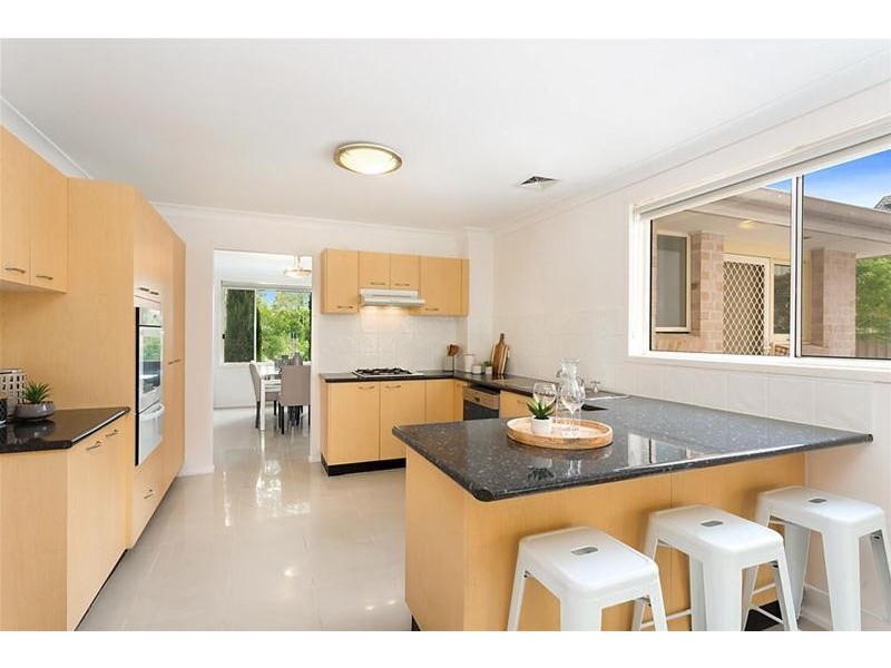 2 Bottle Brush Avenue, Beaumont Hills NSW 2155