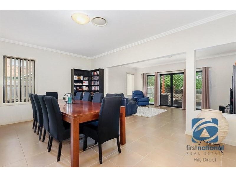 10 Edgewood Drive, Stanhope Gardens NSW 2768