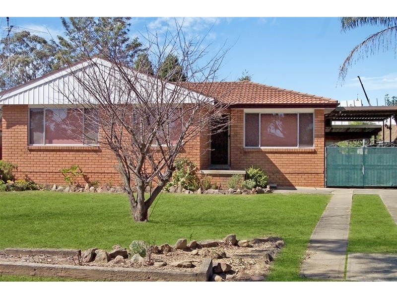 3 Trezise Place, Quakers Hill NSW 2763