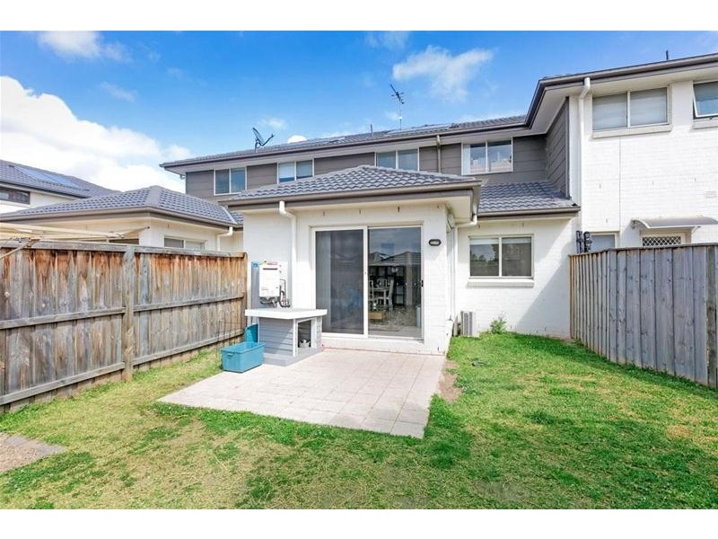 8 Reach Street, The Ponds NSW 2769