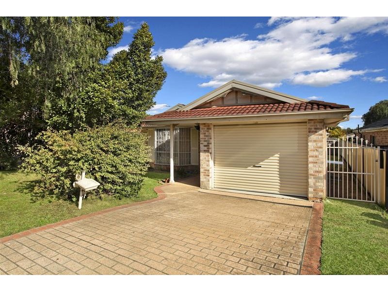 11 Anita Street, Glenwood NSW 2768