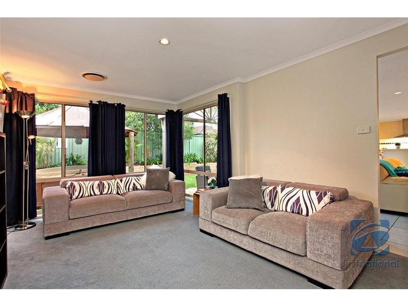 112 Summerfield Avenue, Quakers Hill NSW 2763