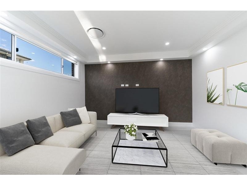 9 Letoken Way, Box Hill NSW 2765