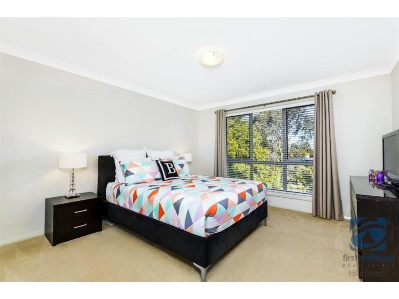 82 Stanhope Parkway, Stanhope Gardens NSW 2768