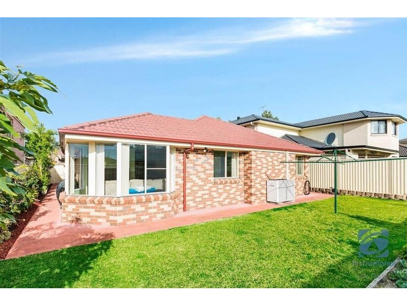 7 Tanzanite Street, Quakers Hill NSW 2763