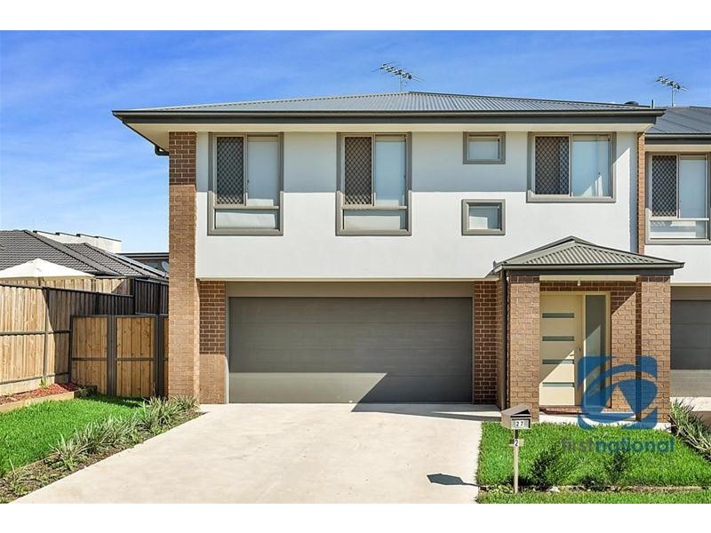2/27 Centennial Drive, The Ponds NSW 2769