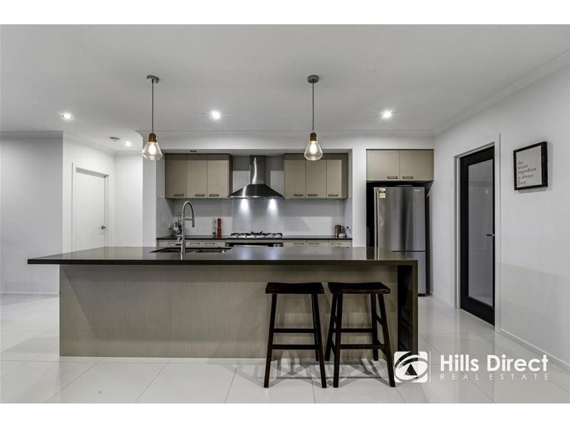 29 Masters Circuit, Colebee NSW 2761