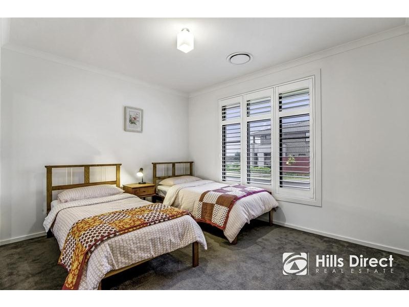 29 Masters Circuit, Colebee NSW 2761