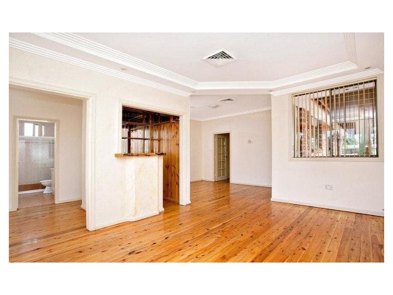 174 Quakers Road, Quakers Hill NSW 2763