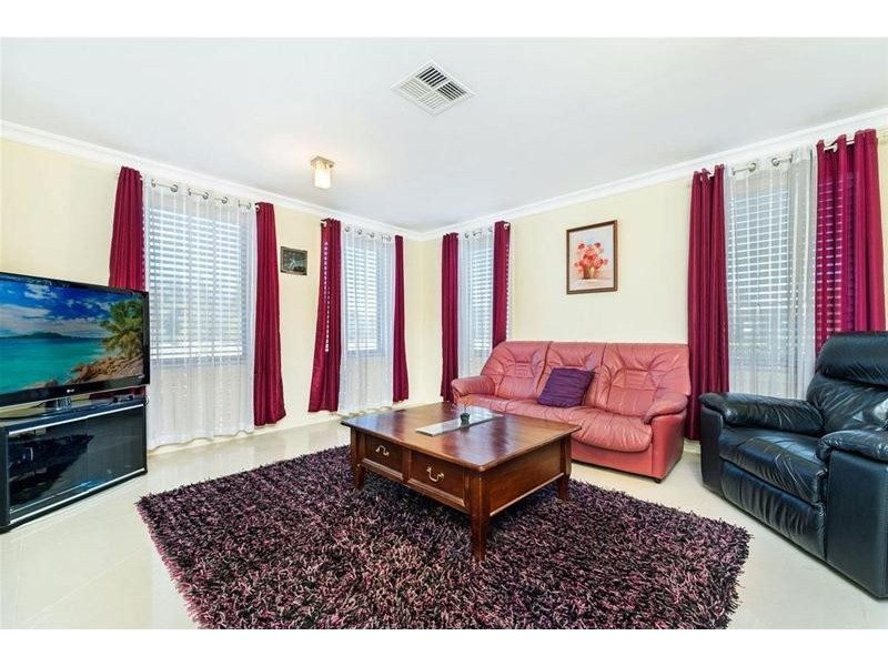 14 Paddle Street, The Ponds NSW 2769