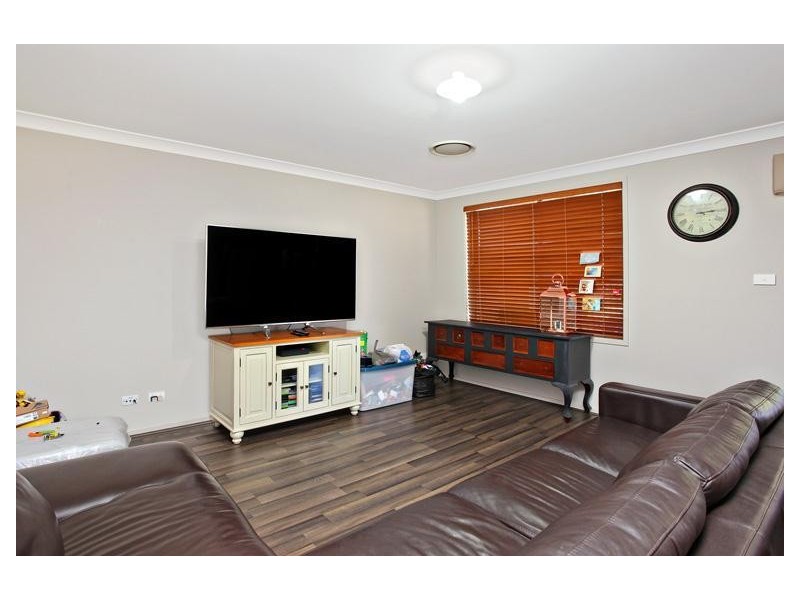 67 Adelong Parade, The Ponds NSW 2769