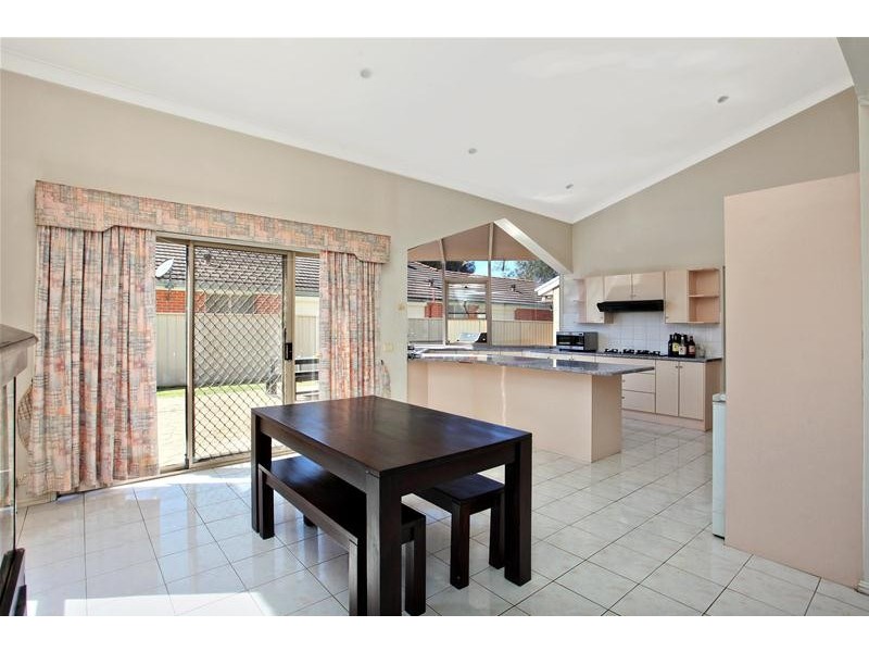 19 Sorrento Drive, Glenwood NSW 2768