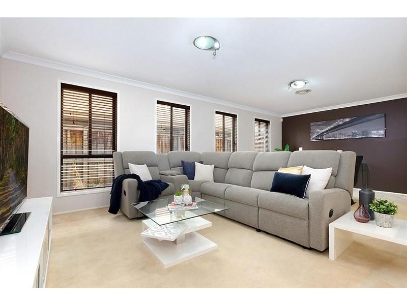 35 Bentwood Terrace, Stanhope Gardens NSW 2768