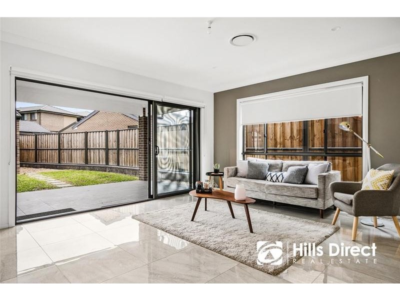 198 Greenview Parade, The Ponds NSW 2769