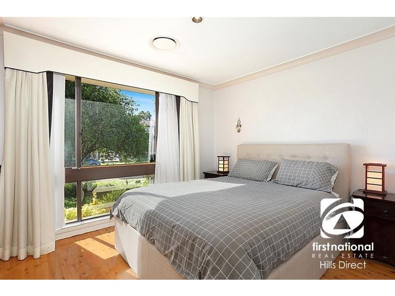 14 Cowper Circle, Quakers Hill NSW 2763