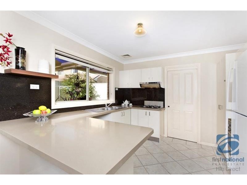 17 Hillcrest Road, Quakers Hill NSW 2763