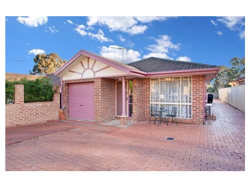 45 Manorhouse Blvd, Quakers Hill NSW 2763