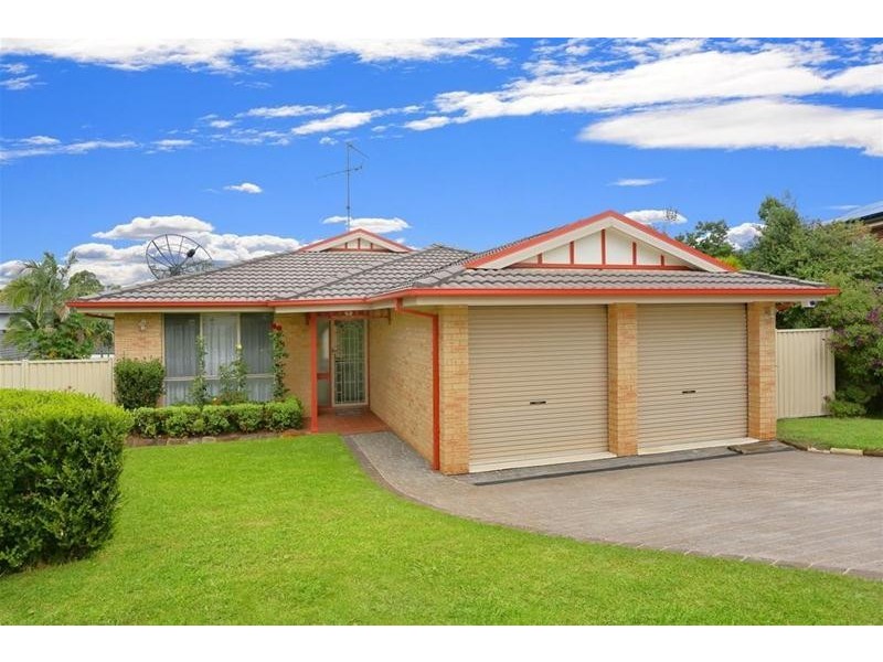 10 Penza Place, Quakers Hill NSW 2763