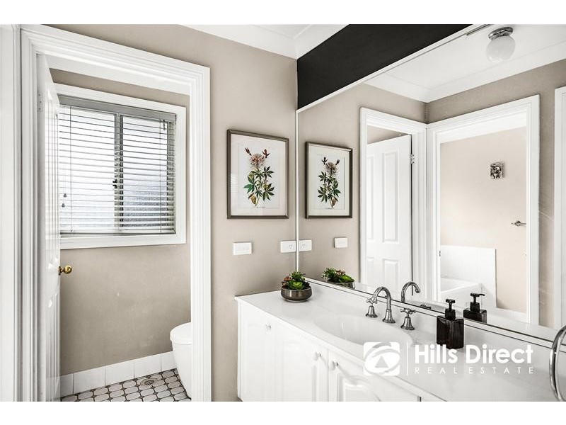 17 Scenic Grove, Glenwood NSW 2768