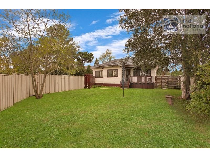 2 Montrose Street, Quakers Hill NSW 2763