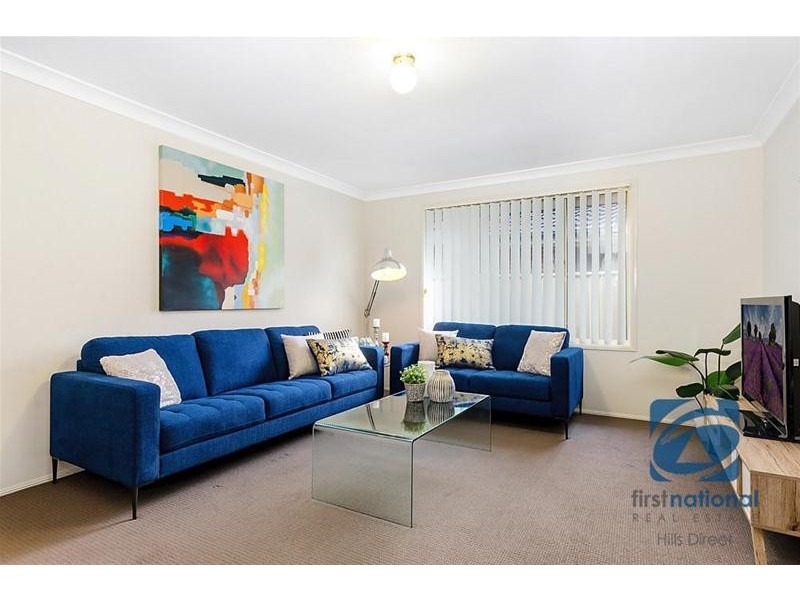 8 Palmetto Close, Stanhope Gardens NSW 2768