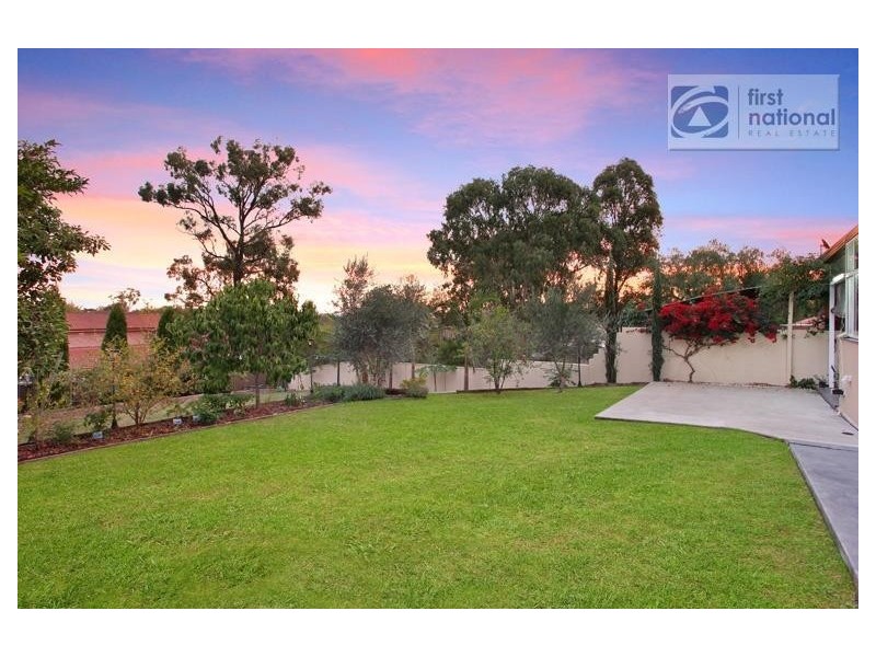 8 Jasper Street, Quakers Hill NSW 2763