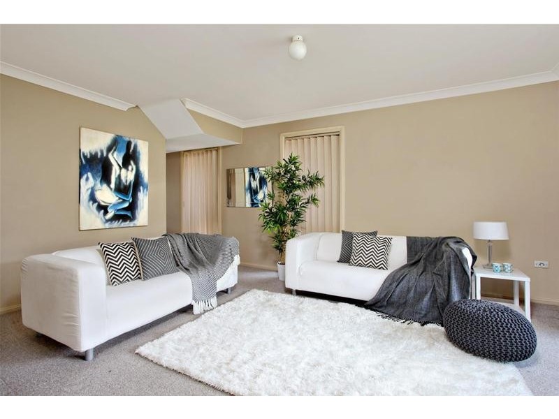 17 Milparinka Avenue, Glenwood NSW 2768