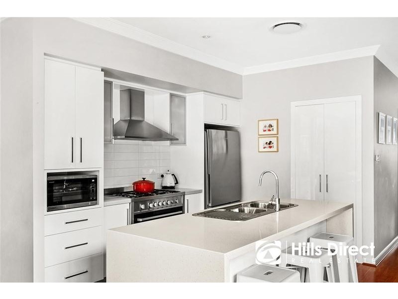 8 Ruddy Lane, The Ponds NSW 2769