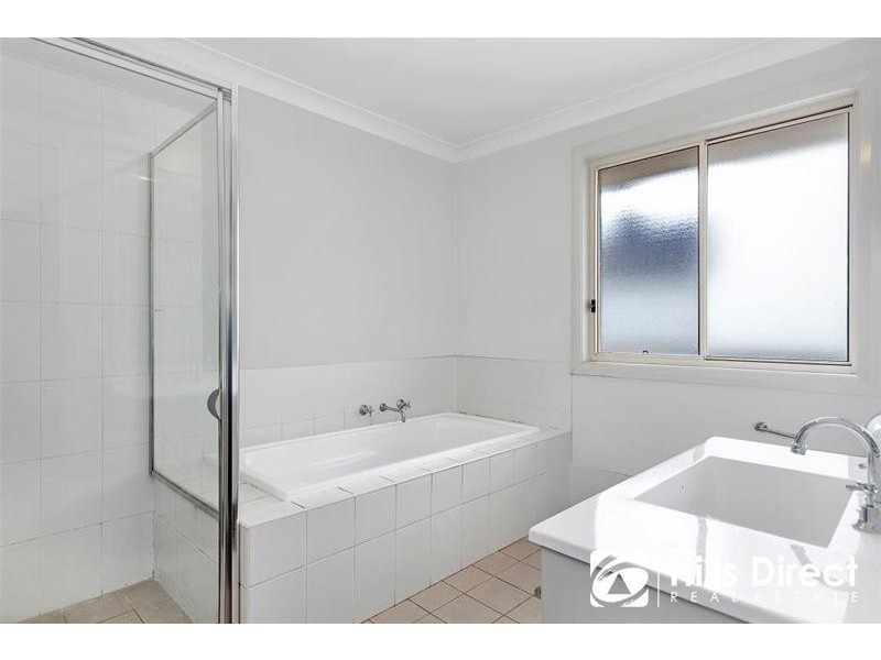 3 Woodward Avenue, Stanhope Gardens NSW 2768