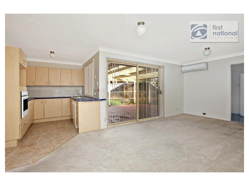 6 Benbow Close, Stanhope Gardens NSW 2768