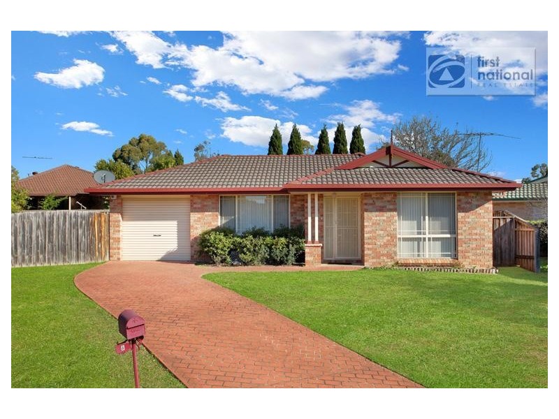 6 Benbow Close, Stanhope Gardens NSW 2768